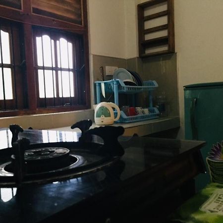 Ameesha Guesthouse Unawatuna Bagian luar foto