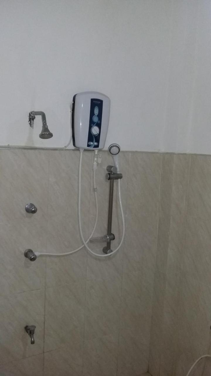 Ameesha Guesthouse Unawatuna Bagian luar foto